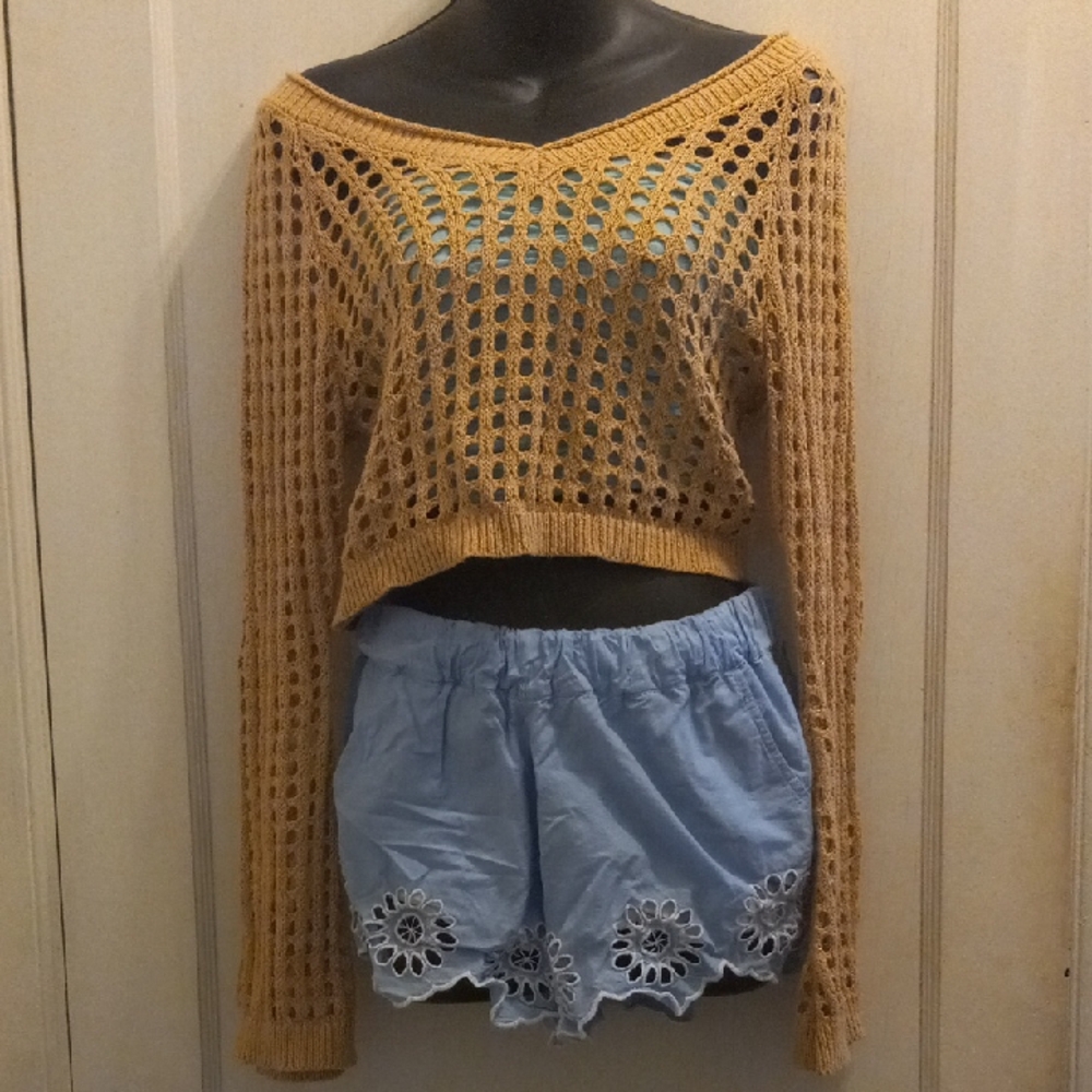 Wild Fable Gold Knit Top And Blue Shorts